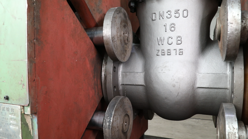 Permanent heat code and material grade cast into a heavy-duty industrial valve body for full metallurgical traceability